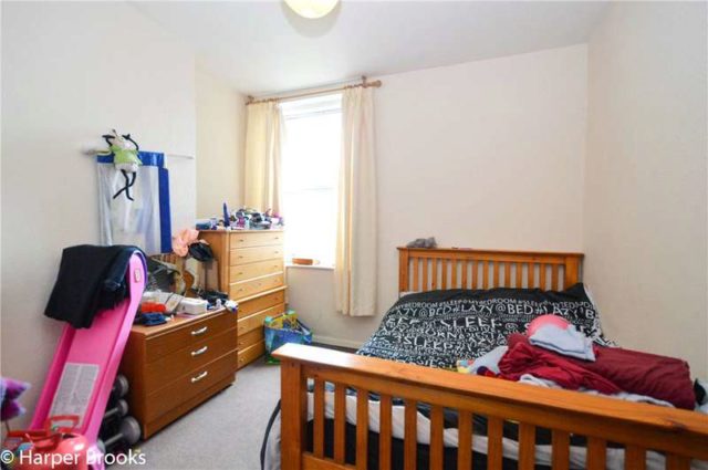  Image of 2 bedroom Apartment for sale in Perth Road St. Leonards-on-Sea TN37 at St. Leonards-on-Sea East Sussex Hollington, TN37 7EA